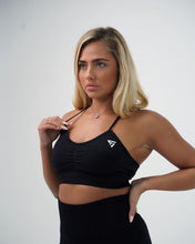 Load image into Gallery viewer, NEW SEAMLESS SPORTS BRA IN BLACK
